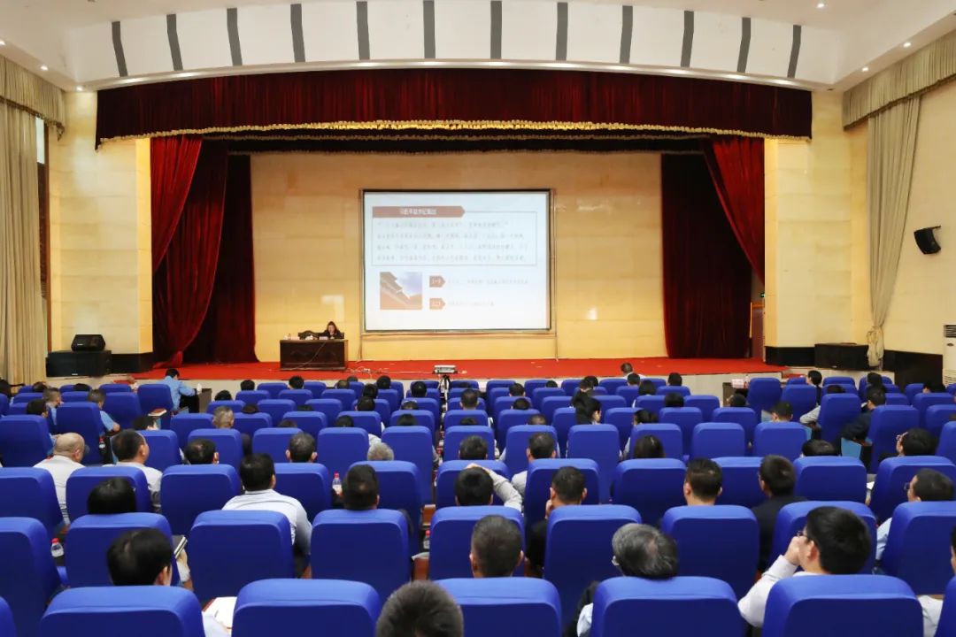 1705376123725743.jpg 海鋼海礦聯合舉辦黨風廉政教育專題黨課 以案明紀以案說法.jpg